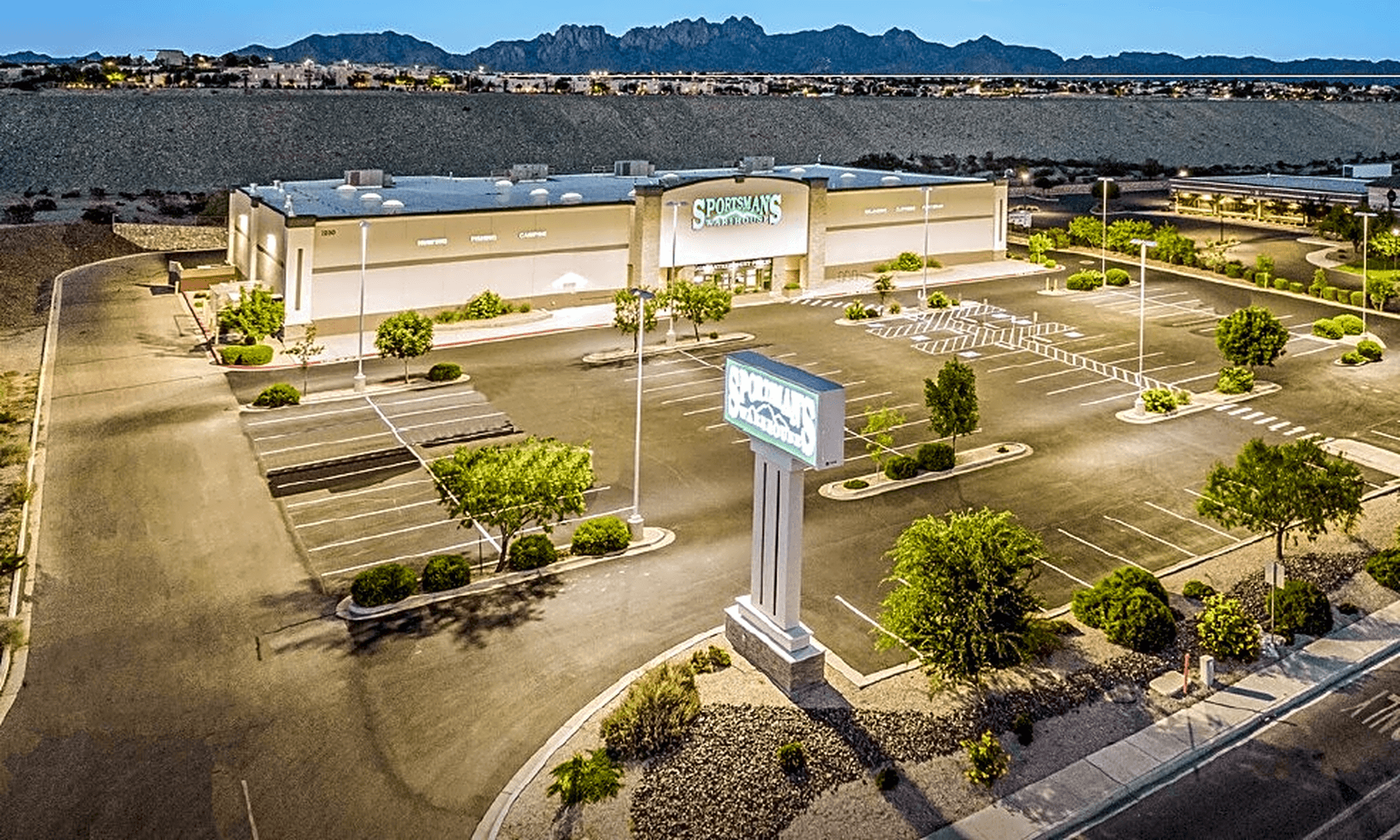 STNL Sportsman's Warehouse 