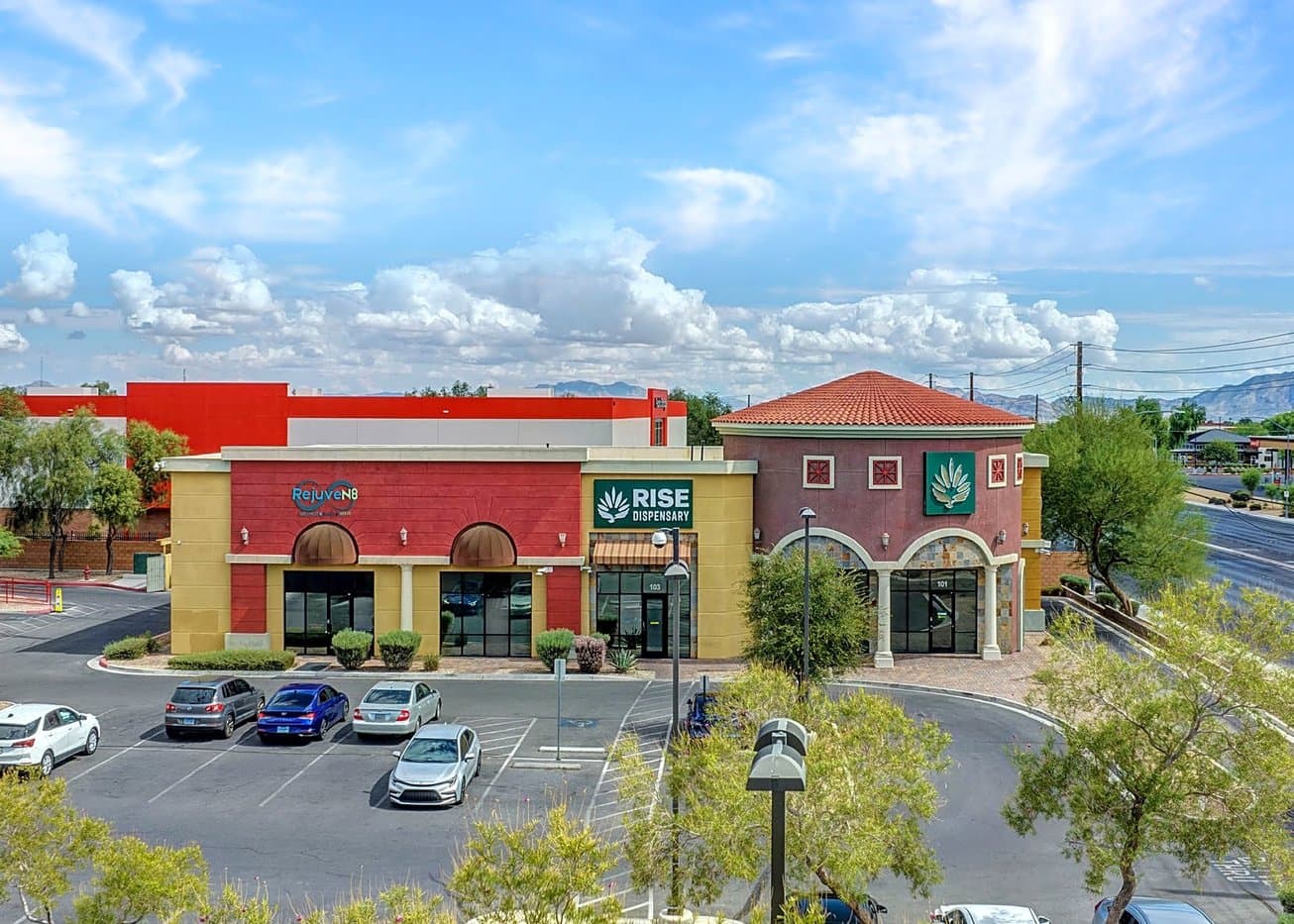 Desert Oaks Plaza Outparcel